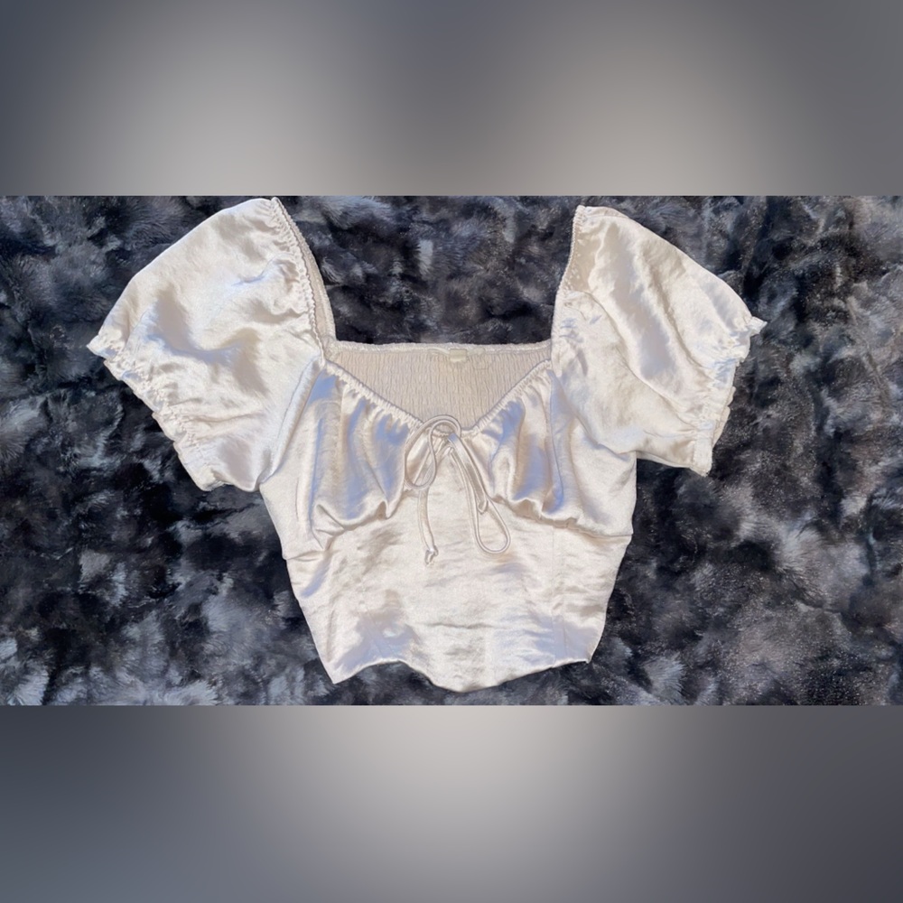 PacSun cute crop size medium